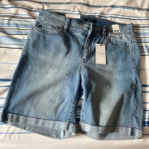 Judy Blue Bermuda shorts NWT